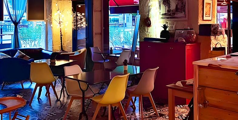 Le restaurant - Le Petit Roche - Restaurant Serrieres - Resto Serrieres